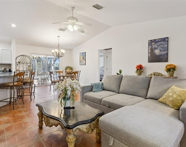 8089 Se 174th Belhaven Loop - Photo Thumbnail 4