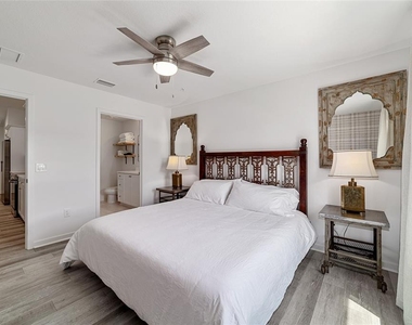 4400 Nw 74th Terrace - Photo Thumbnail 17