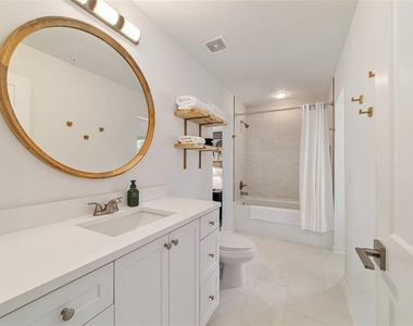 4400 Nw 74th Terrace - Photo Thumbnail 28