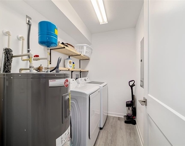 4400 Nw 74th Terrace - Photo Thumbnail 33