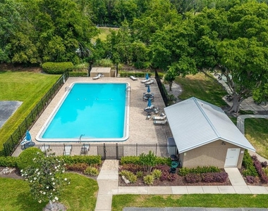 4400 Nw 74th Terrace - Photo Thumbnail 37