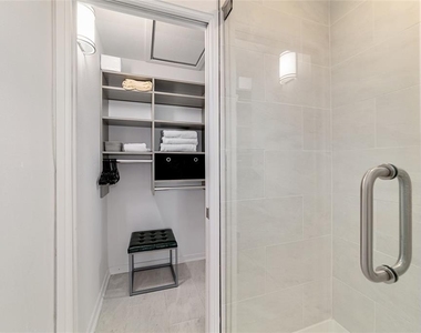 4400 Nw 74th Terrace - Photo Thumbnail 23