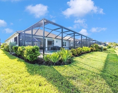 18805 Valleta Avenue - Photo Thumbnail 49