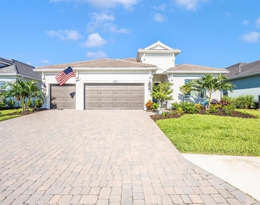 18805 Valleta Avenue - Photo Thumbnail 52