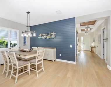 18805 Valleta Avenue - Photo Thumbnail 19