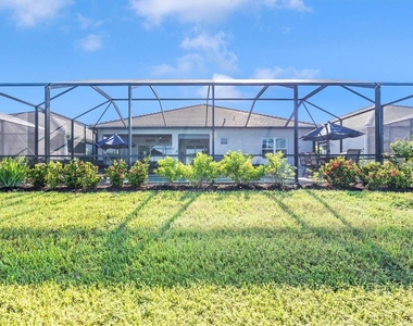 18805 Valleta Avenue - Photo Thumbnail 50