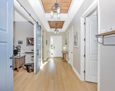 18805 Valleta Avenue - Photo Thumbnail 3