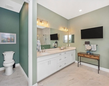 18805 Valleta Avenue - Photo Thumbnail 24