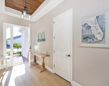 18805 Valleta Avenue - Photo Thumbnail 2