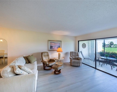 696 Bird Bay Drive W - Photo Thumbnail 15