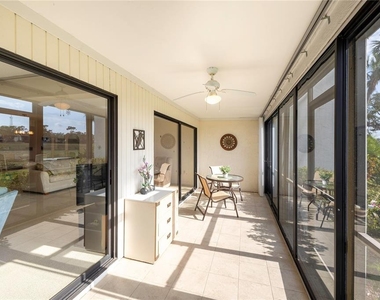 696 Bird Bay Drive W - Photo Thumbnail 23