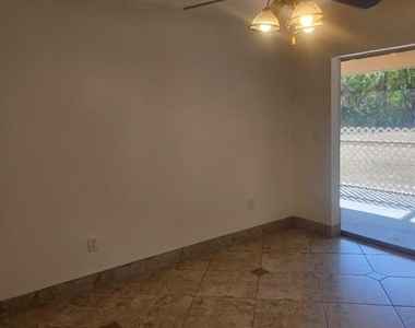 1225 Armsdale Avenue - Photo Thumbnail 20