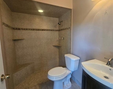1225 Armsdale Avenue - Photo Thumbnail 18