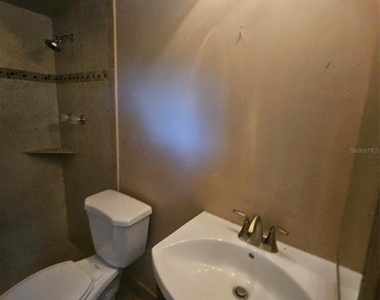 1225 Armsdale Avenue - Photo Thumbnail 17
