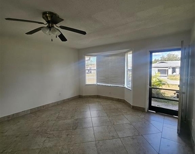 1225 Armsdale Avenue - Photo Thumbnail 4