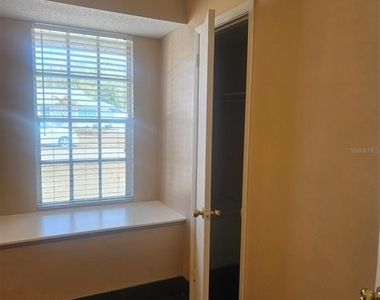 1225 Armsdale Avenue - Photo Thumbnail 23