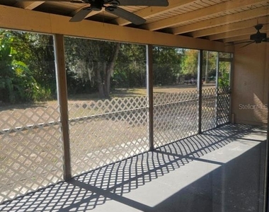 1225 Armsdale Avenue - Photo Thumbnail 28