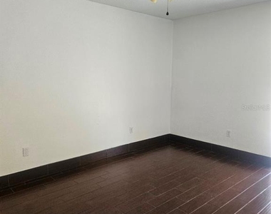 1225 Armsdale Avenue - Photo Thumbnail 25