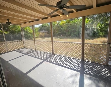 1225 Armsdale Avenue - Photo Thumbnail 12