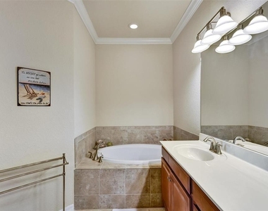 6911 Grand Estuary Trail - Photo Thumbnail 10