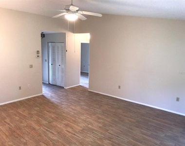 3705 34th Ave Drive W - Photo Thumbnail 2