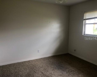 2125 Pueblo Circle - Photo Thumbnail 10