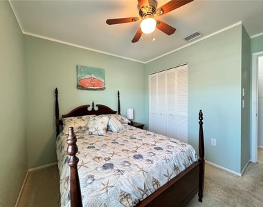 3821 59th Avenue W - Photo Thumbnail 18