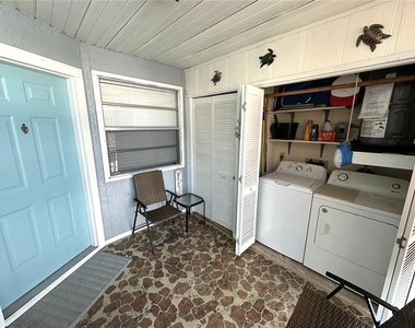 3821 59th Avenue W - Photo Thumbnail 3