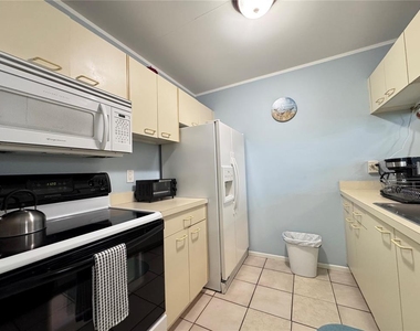 3821 59th Avenue W - Photo Thumbnail 9