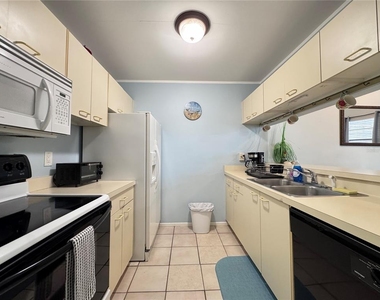 3821 59th Avenue W - Photo Thumbnail 8
