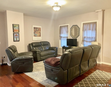 1908 Stratfield Road - Photo Thumbnail 2