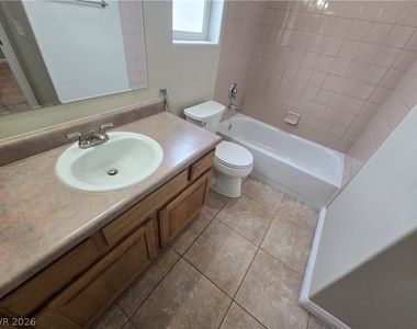 2204 Van Patten Place - Photo Thumbnail 11