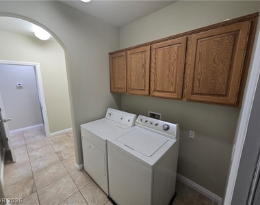 2204 Van Patten Place - Photo Thumbnail 13