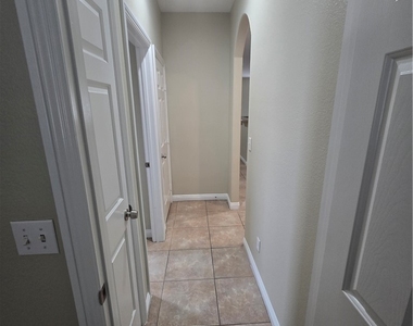2204 Van Patten Place - Photo Thumbnail 7