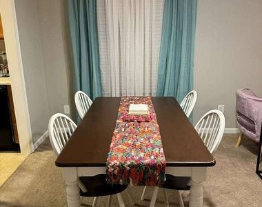 431 Bridgewater Way - Photo Thumbnail 9