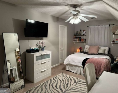 431 Bridgewater Way - Photo Thumbnail 11