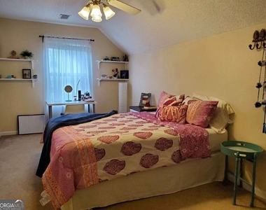 431 Bridgewater Way - Photo Thumbnail 14