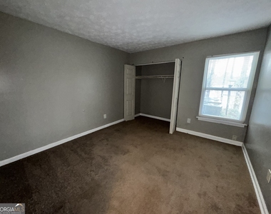 3575 Oakvale Road - Photo Thumbnail 7
