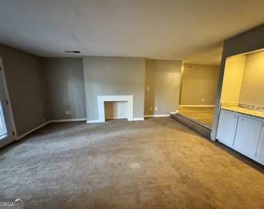 3575 Oakvale Road - Photo Thumbnail 5