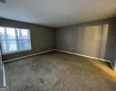 3575 Oakvale Road - Photo Thumbnail 8