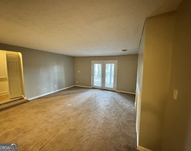 3575 Oakvale Road - Photo Thumbnail 3