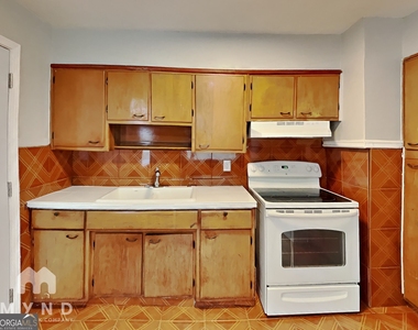 730 Hill Street - Photo Thumbnail 1