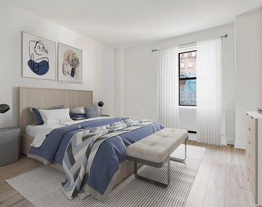 West 34th Street - Photo Thumbnail 1