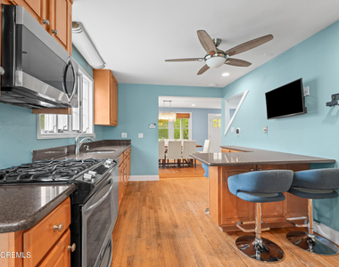 250 Alpern Avenue - Photo Thumbnail 10