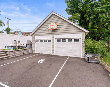 250 Alpern Avenue - Photo Thumbnail 25