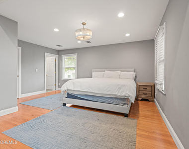 250 Alpern Avenue - Photo Thumbnail 17