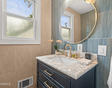 250 Alpern Avenue - Photo Thumbnail 12