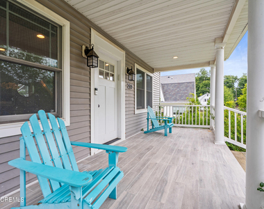 250 Alpern Avenue - Photo Thumbnail 3