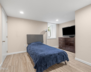 250 Alpern Avenue - Photo Thumbnail 22
