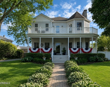 1210 3rd Avenue - Photo Thumbnail 21